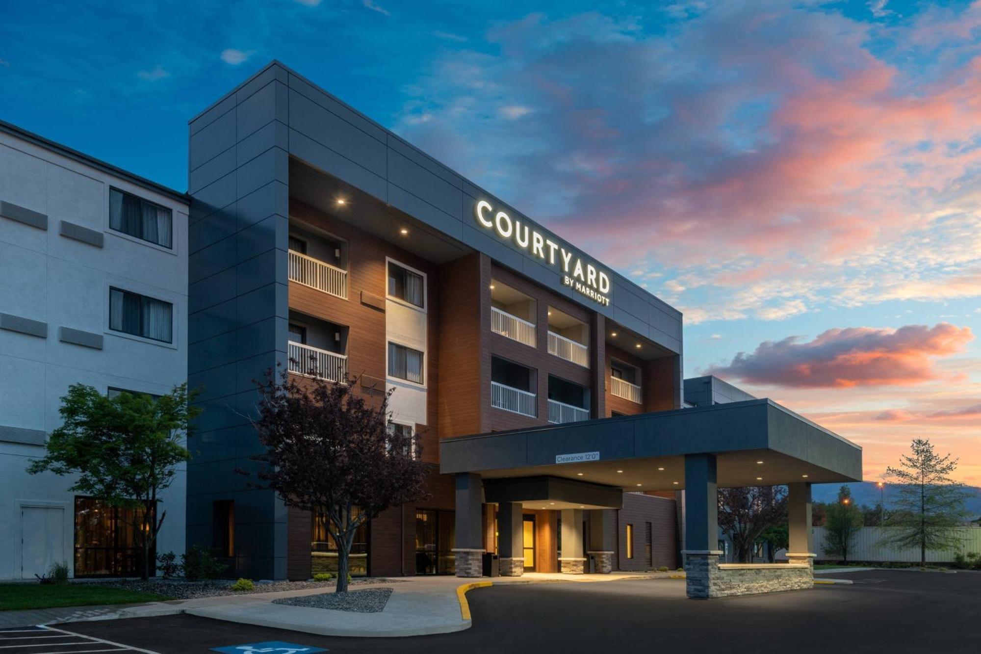 Courtyard By Marriott Reno Ξενοδοχείο Εξωτερικό φωτογραφία